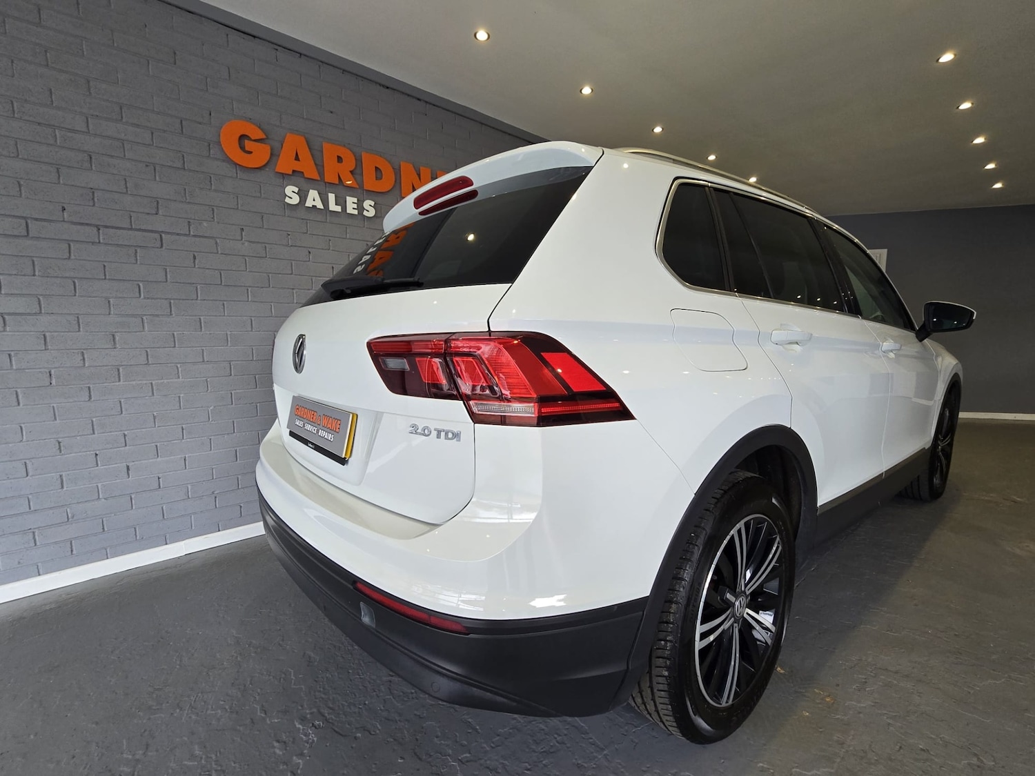 Used Volkswagen Tiguan 2016 for sale - 77617915: Photo 6
