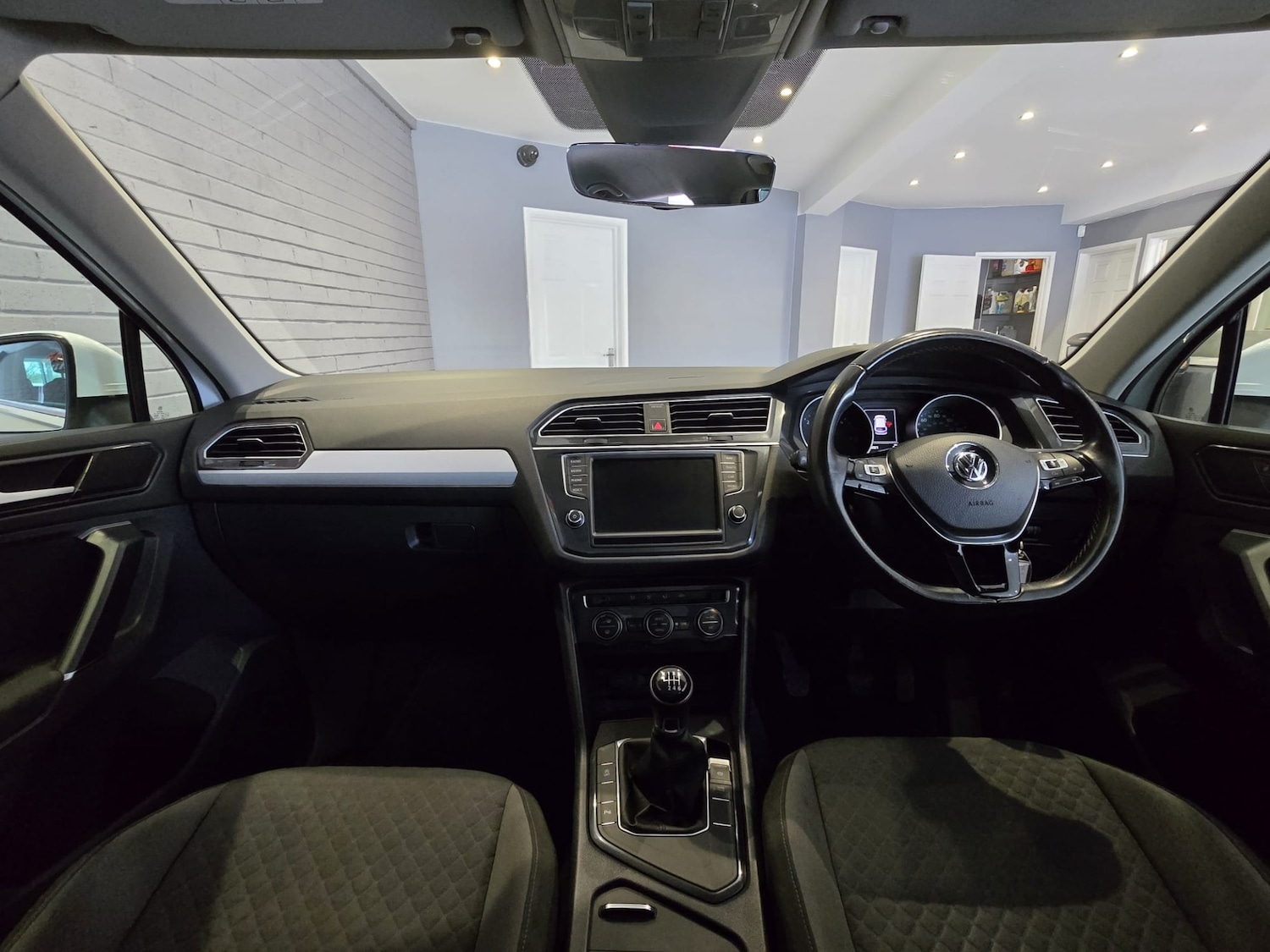 Used Volkswagen Tiguan 2016 for sale - 77617915: Photo 7