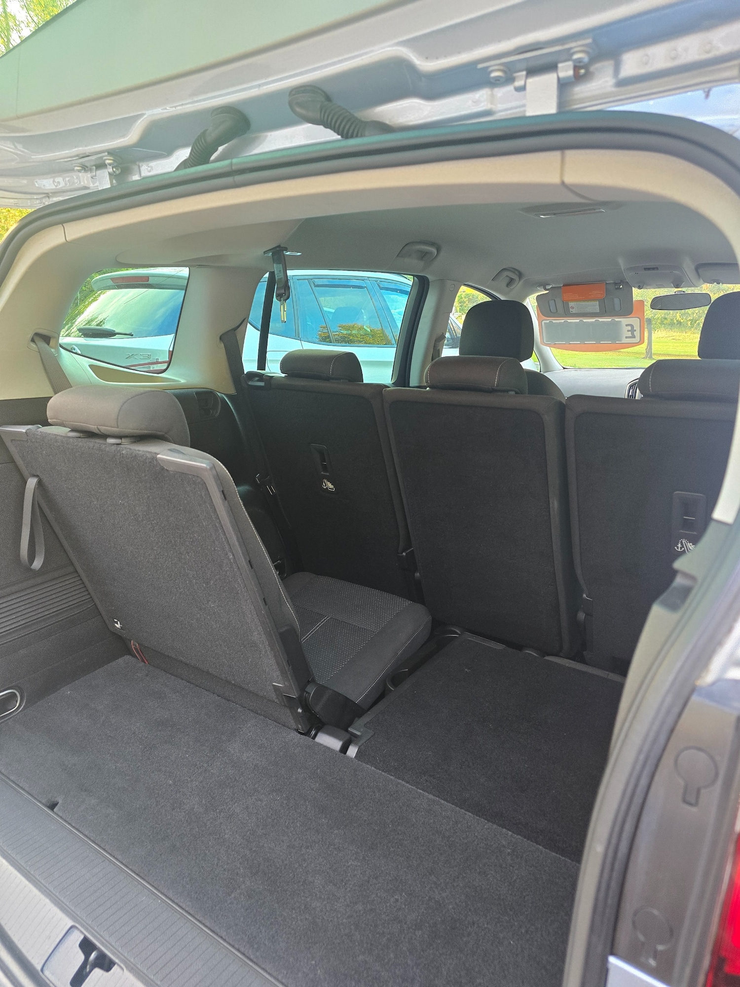 Used Vauxhall Zafira 2017 for sale - 76412678: Photo 9