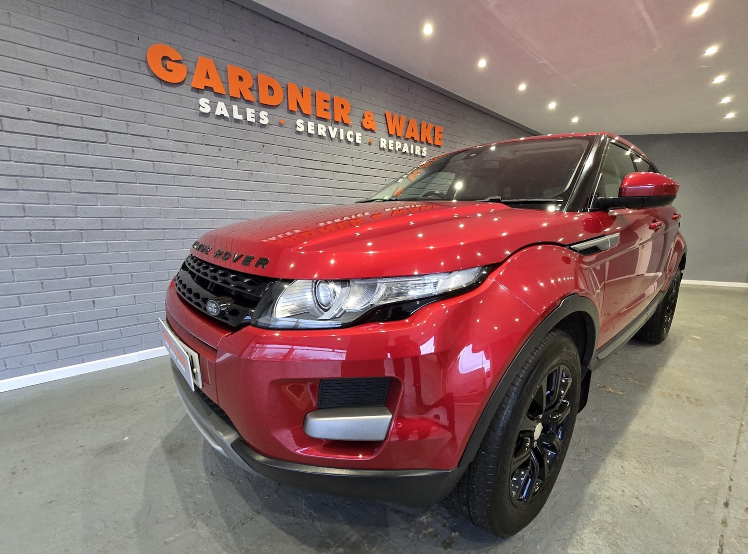 Used Land Rover Range Rover Evoque 2014 for sale - 77135929: Photo 2