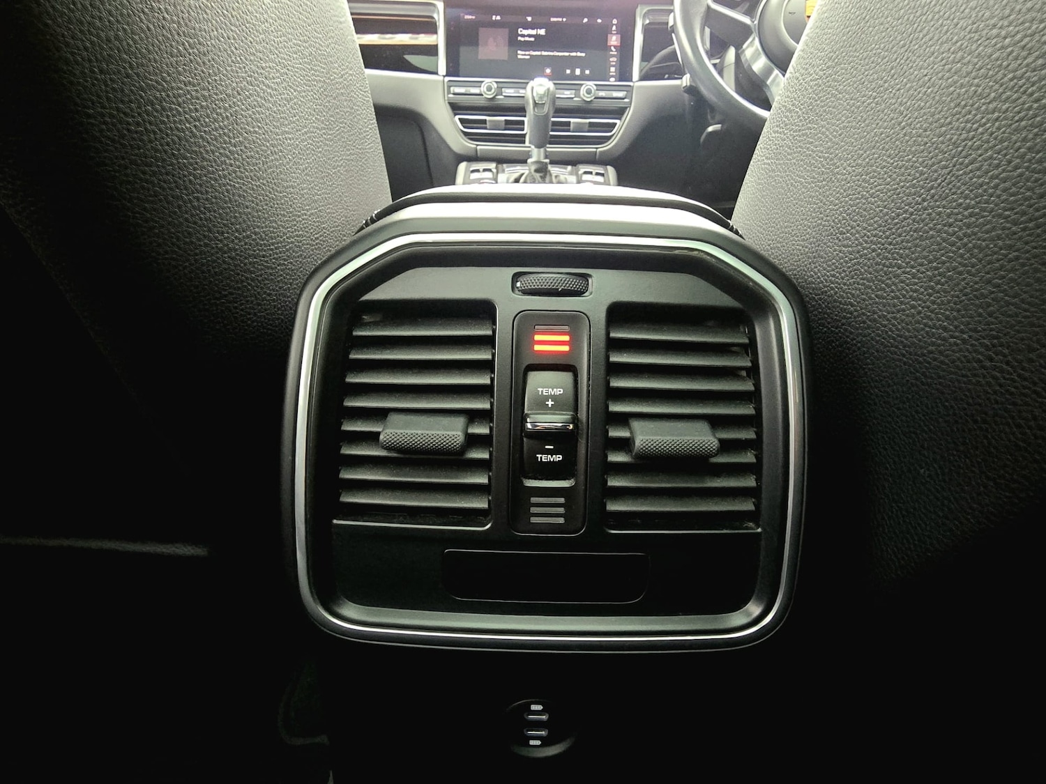 Used Porsche Macan 2020 for sale - 76449232: Photo 12