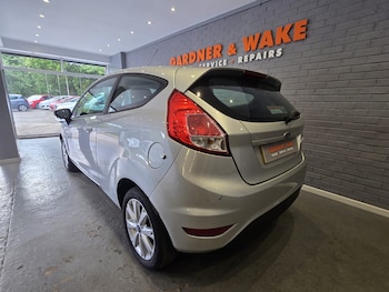 Used Ford Fiesta 2013 for sale - 79320502: Photo