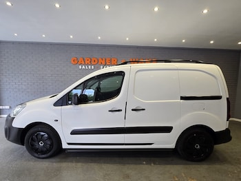 Used Citroen Berlingo 2017 for sale - 79344271: Photo