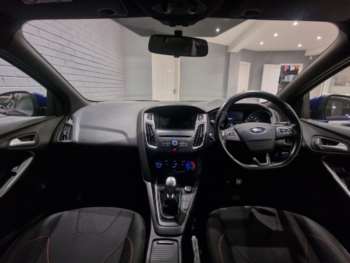 Used Ford Focus 2017 for sale - 74741806: Photo