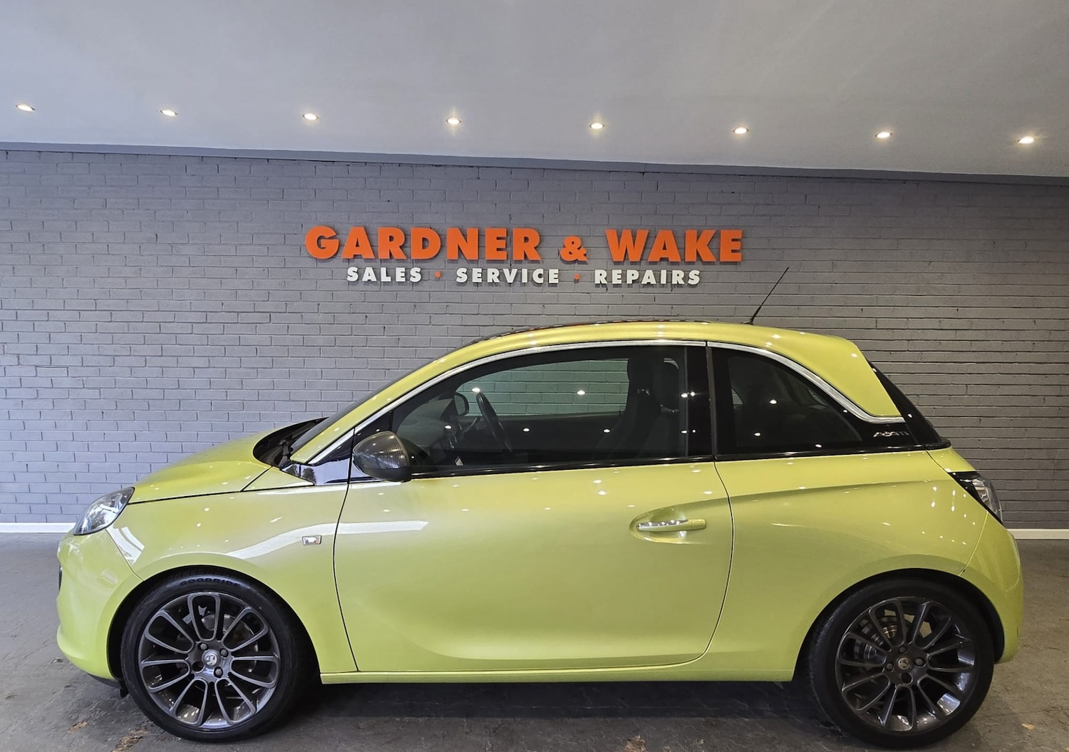 Used Vauxhall ADAM 2014 for sale - 76734466: Photo 1