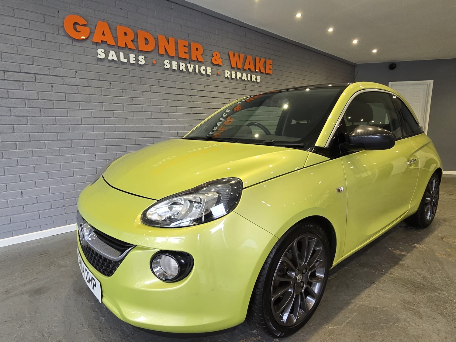 Used Vauxhall ADAM 2014 for sale - 76734466: Photo 2