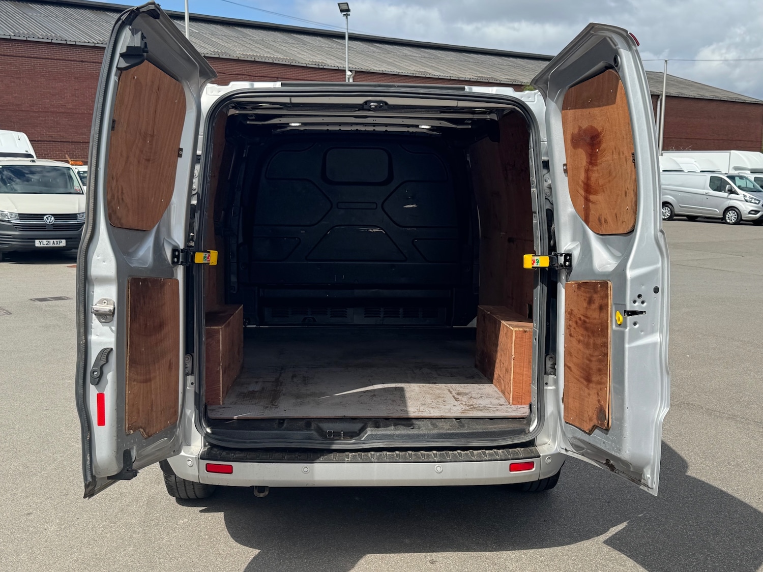 Used Ford Transit Custom 2021 for sale - 75524622: Photo 18