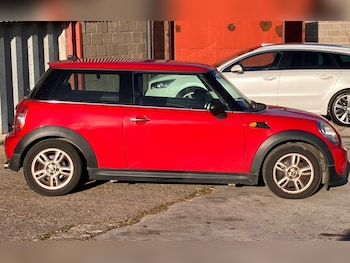 Used MINI Hatch 2011 for sale - 76512895: Photo
