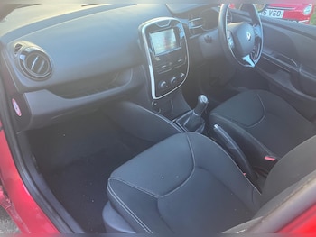 Used Renault Clio 2016 for sale - 77143814: Photo