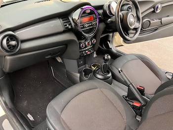 Used MINI Hatch 2015 for sale - 76042366: Photo