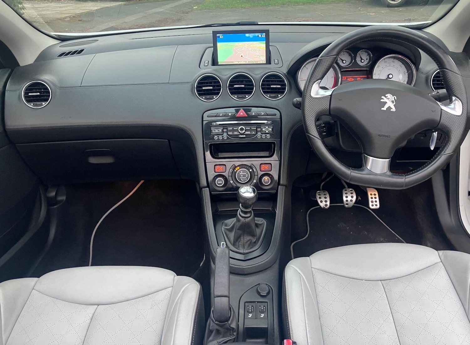 Used Peugeot 308 CC 2013 for sale - 77016909: Photo 13