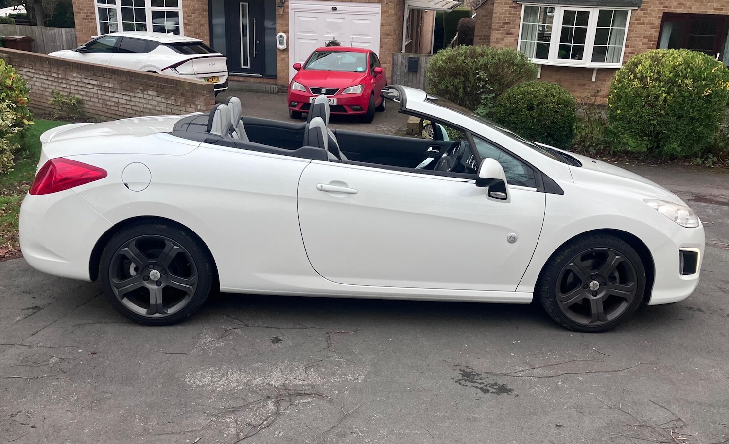 Used Peugeot 308 CC 2013 for sale - 77016909: Photo 3