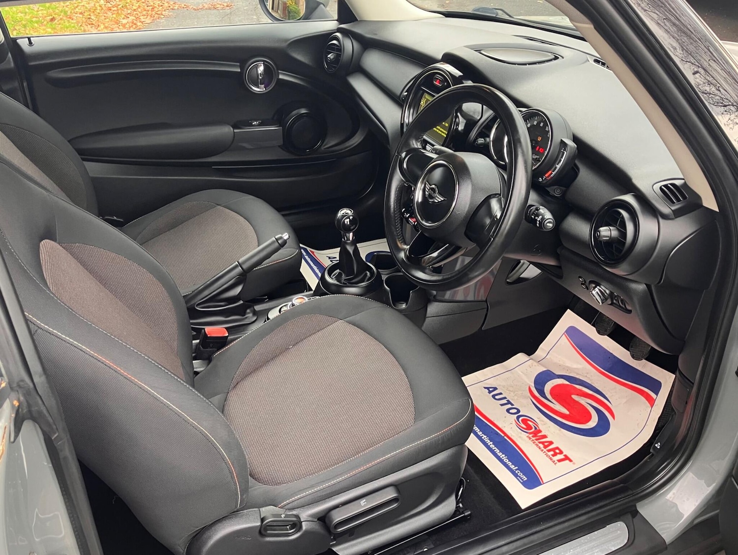 Used MINI Hatch 2017 for sale - 76521898: Photo 9