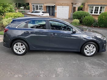 Used Kia Ceed 2021 for sale - 79756360: Photo