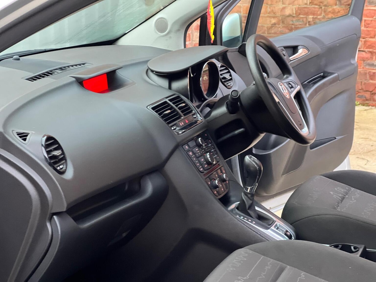 Used Vauxhall Meriva 2015 for sale - 76769823: Photo 11