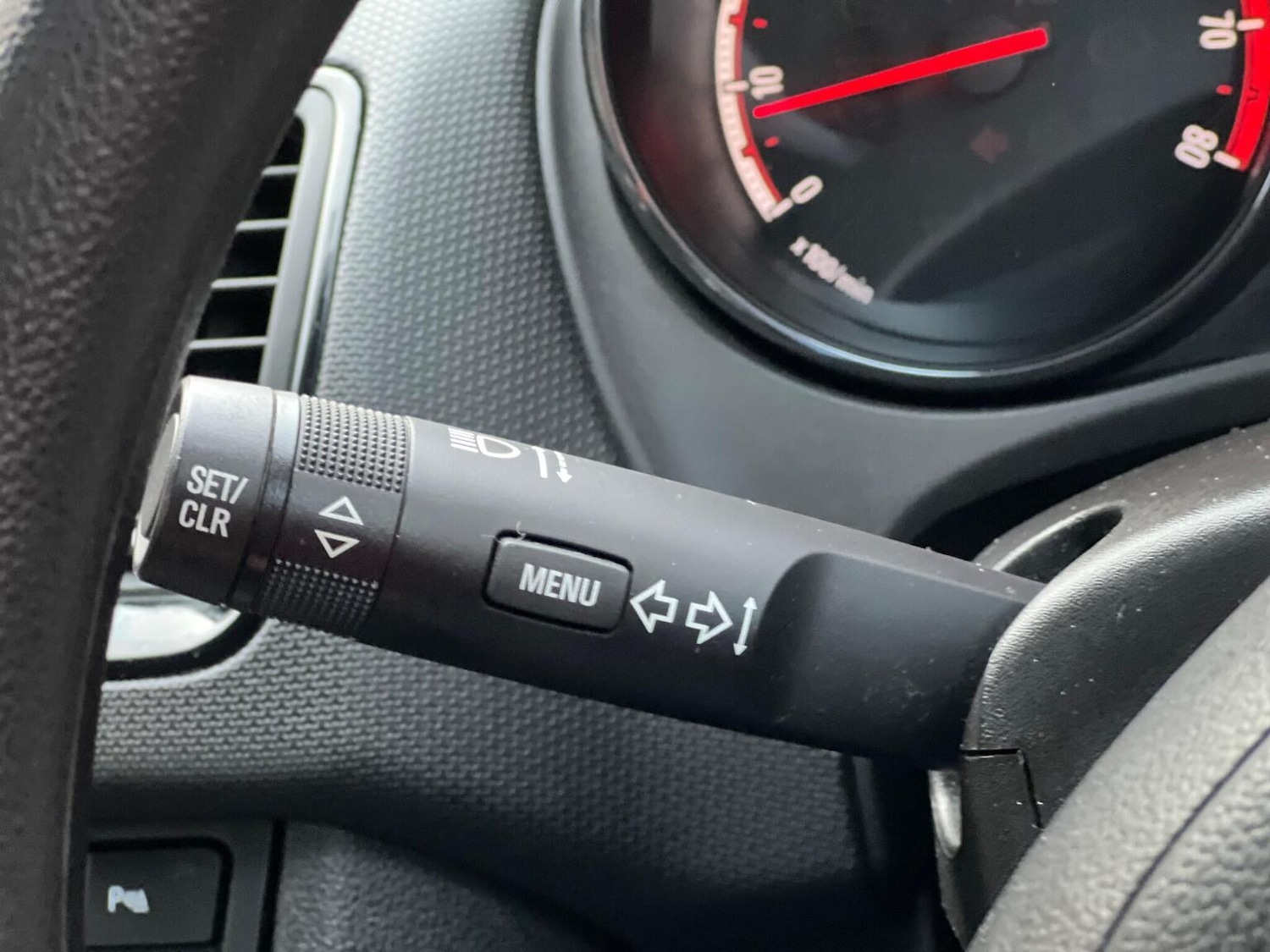 Used Vauxhall Meriva 2015 for sale - 76769823: Photo 24