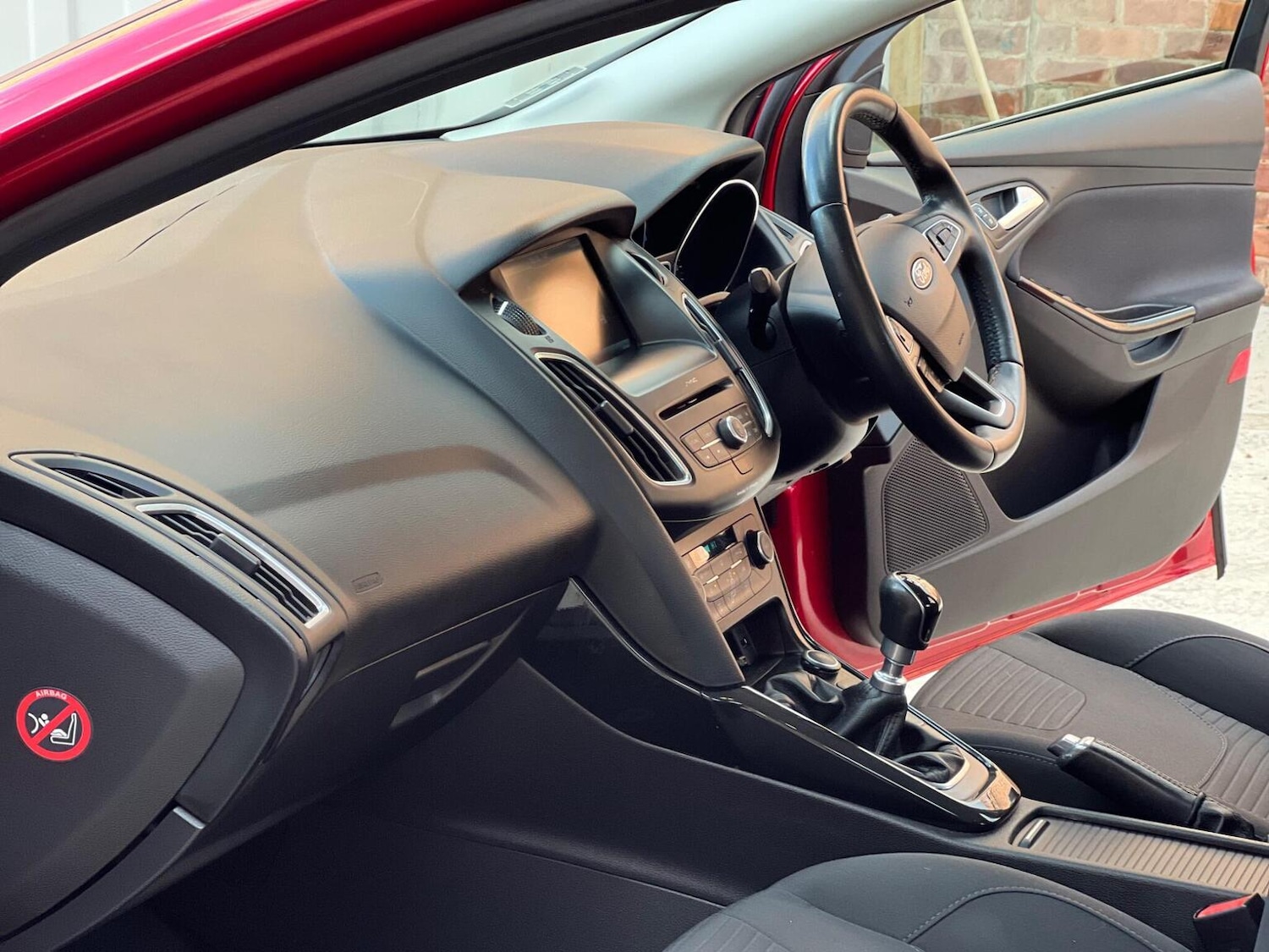 Used Ford Focus 2015 for sale - 76605758: Photo 12