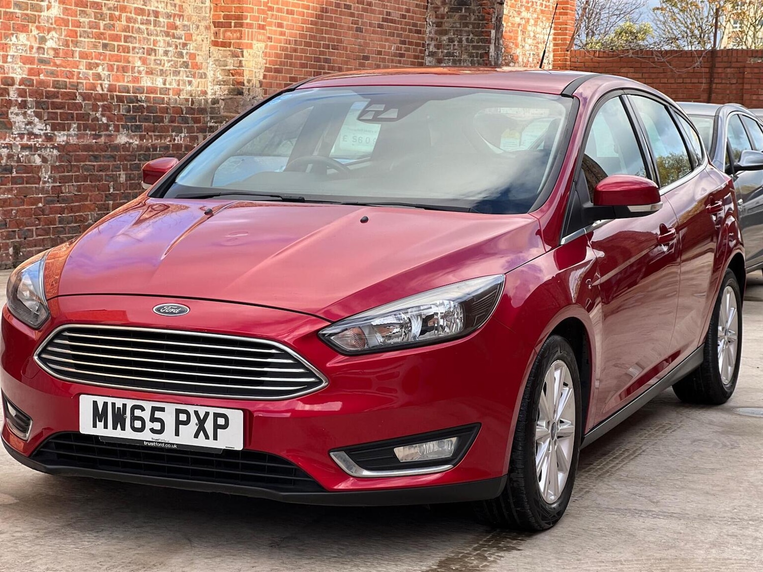 Used Ford Focus 2015 for sale - 76605758: Photo 3