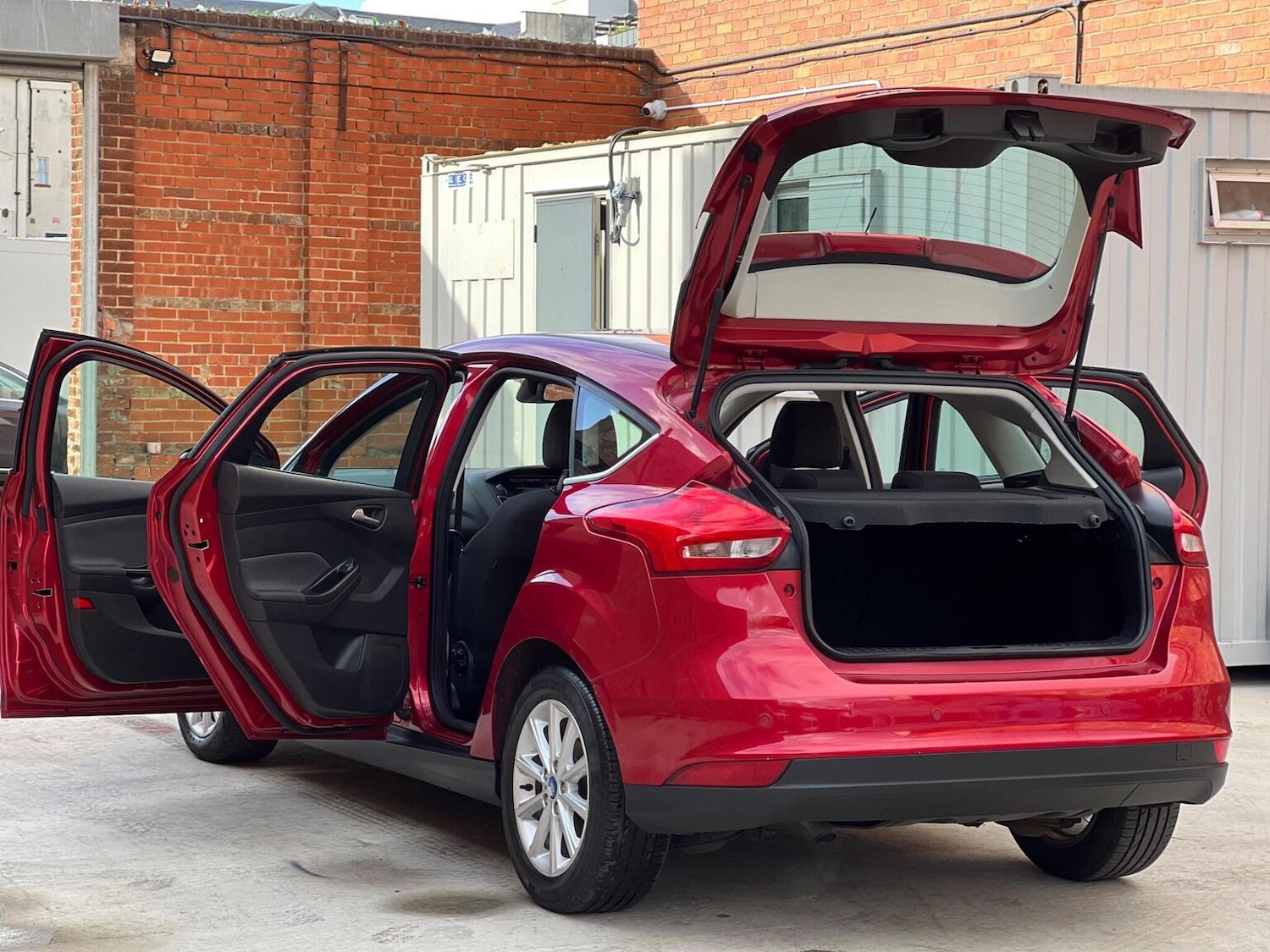 Used Ford Focus 2015 for sale - 76605758: Photo 45