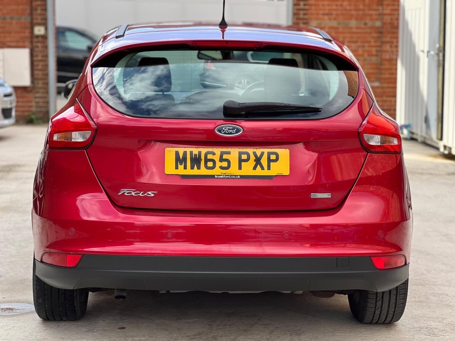 Used Ford Focus 2015 for sale - 76605758: Photo 9