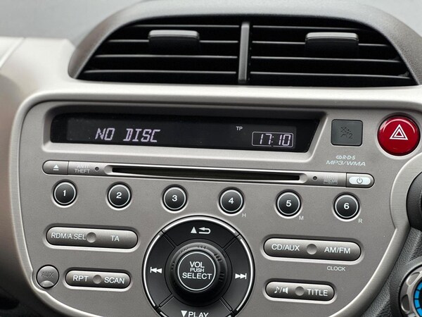 Used Honda Jazz 2010 for sale - 75299820: Photo 41