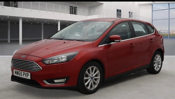 Used Ford Focus 2015 for sale - 76011471: Photo 2