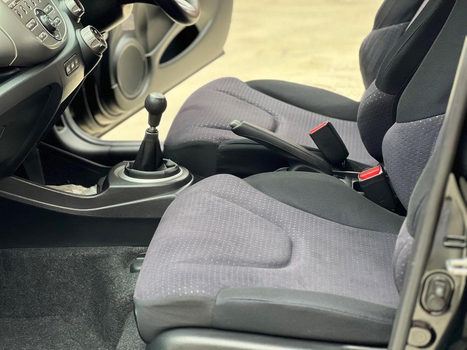 Used Honda Jazz 2010 for sale - 76794456: Photo 24