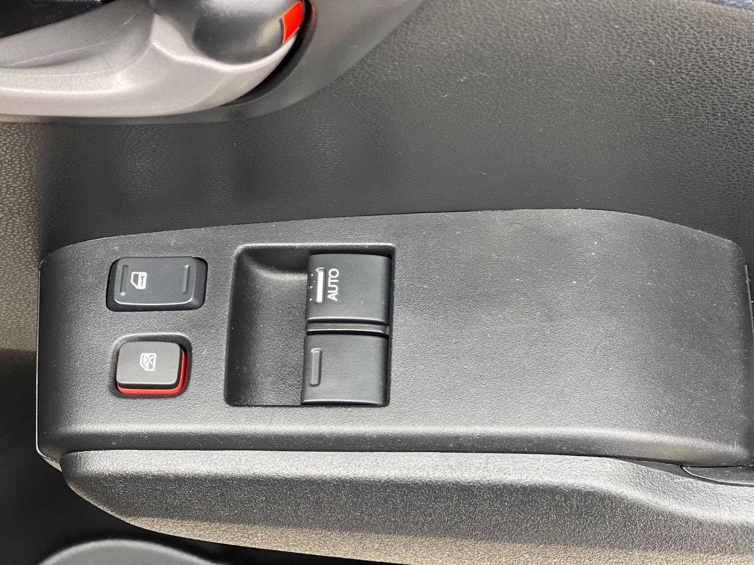 Used Honda Jazz 2010 for sale - 76794456: Photo 30