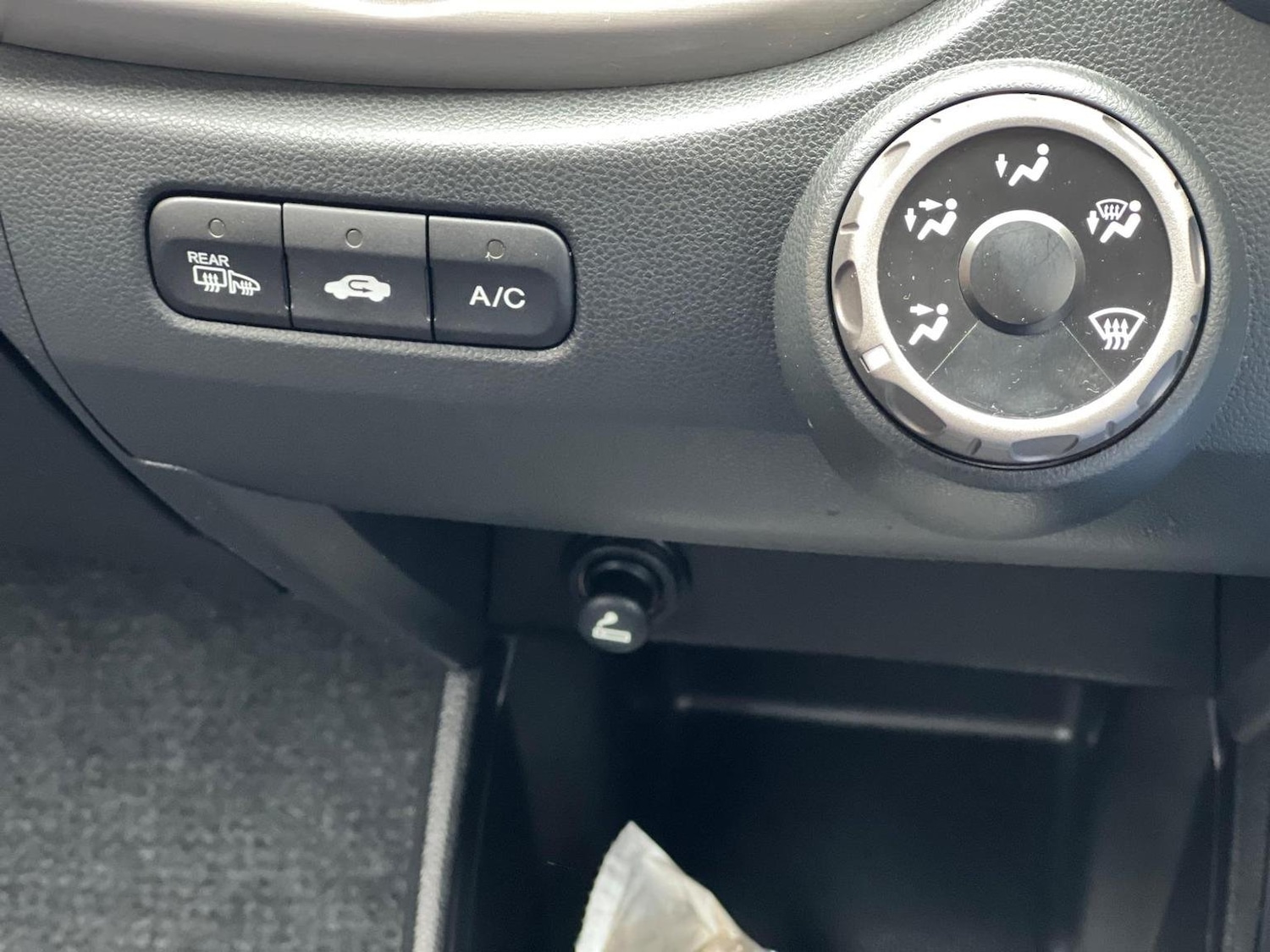 Used Honda Jazz 2010 for sale - 76794456: Photo 43