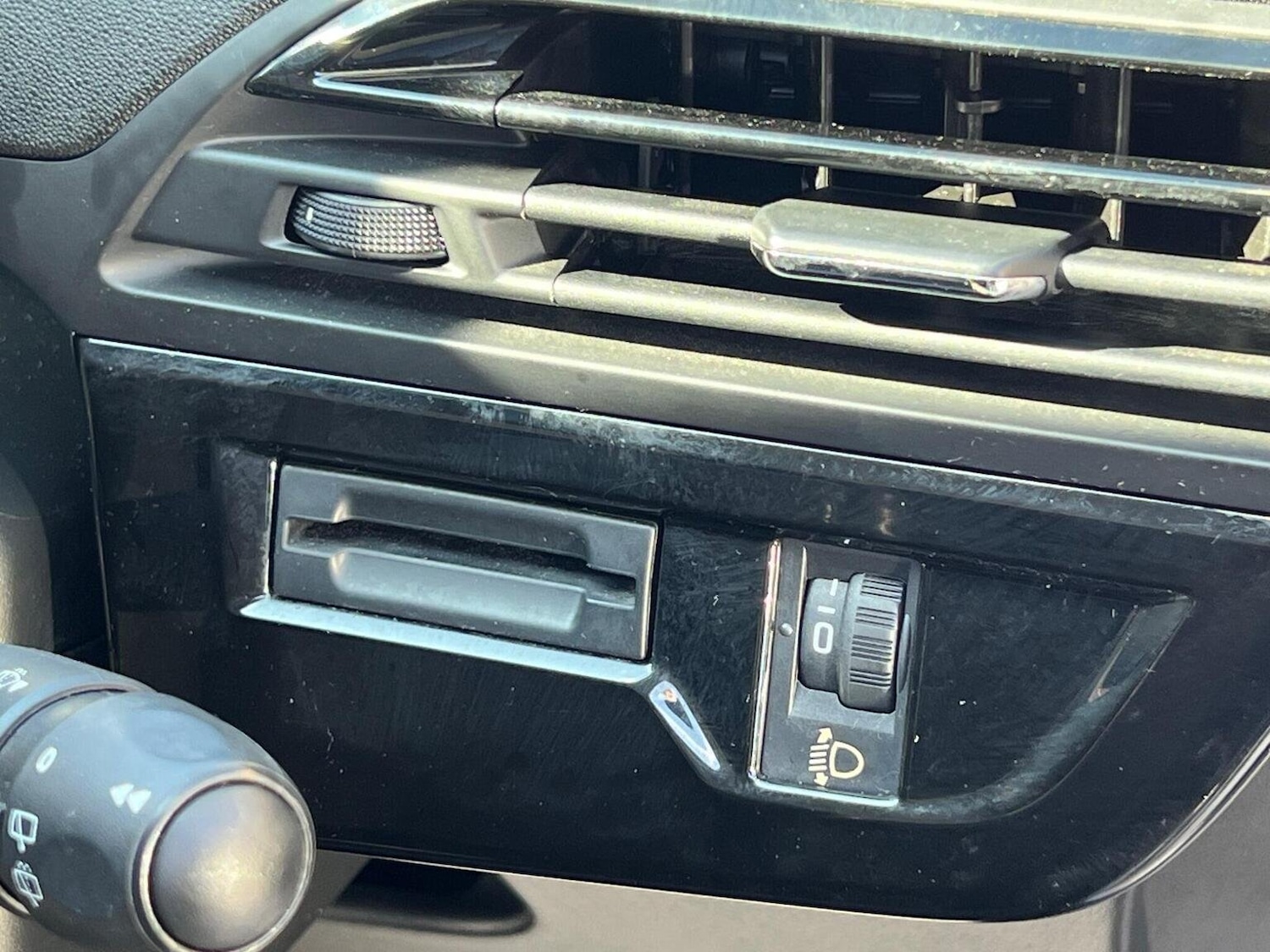 Vehicle 32