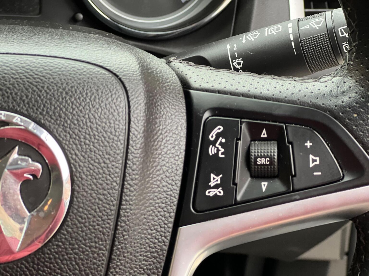 Used Vauxhall Astra 2013 for sale - 76369330: Photo 21