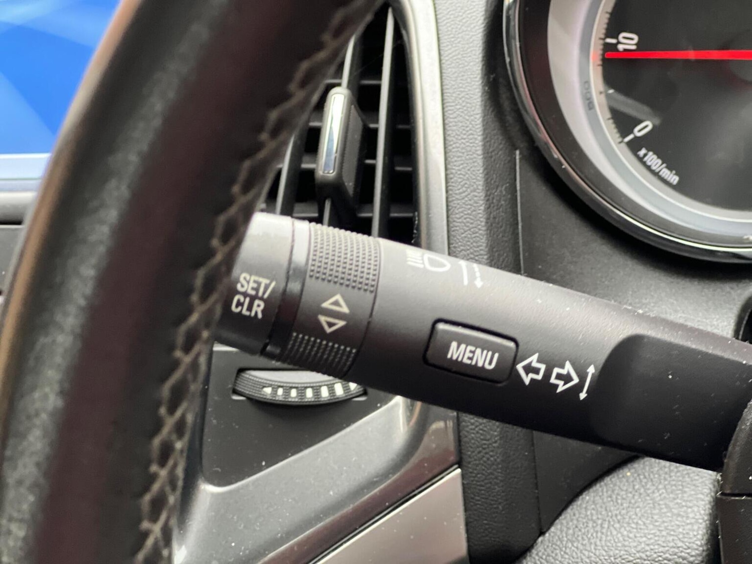 Used Vauxhall Astra 2013 for sale - 76369330: Photo 25