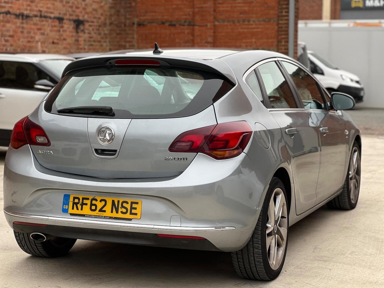 Used Vauxhall Astra 2013 for sale - 76369330: Photo 3