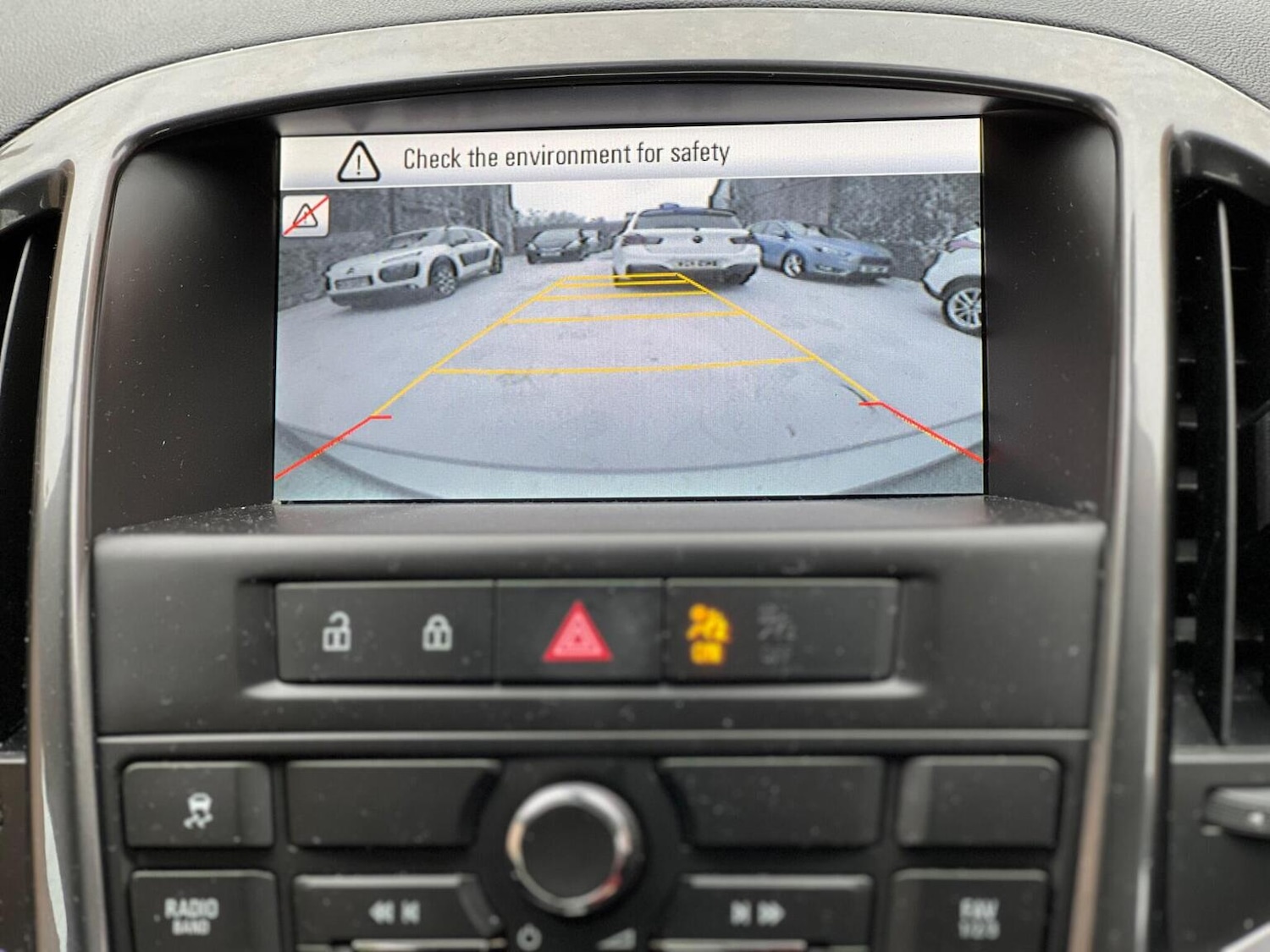 Used Vauxhall Astra 2013 for sale - 76369330: Photo 32