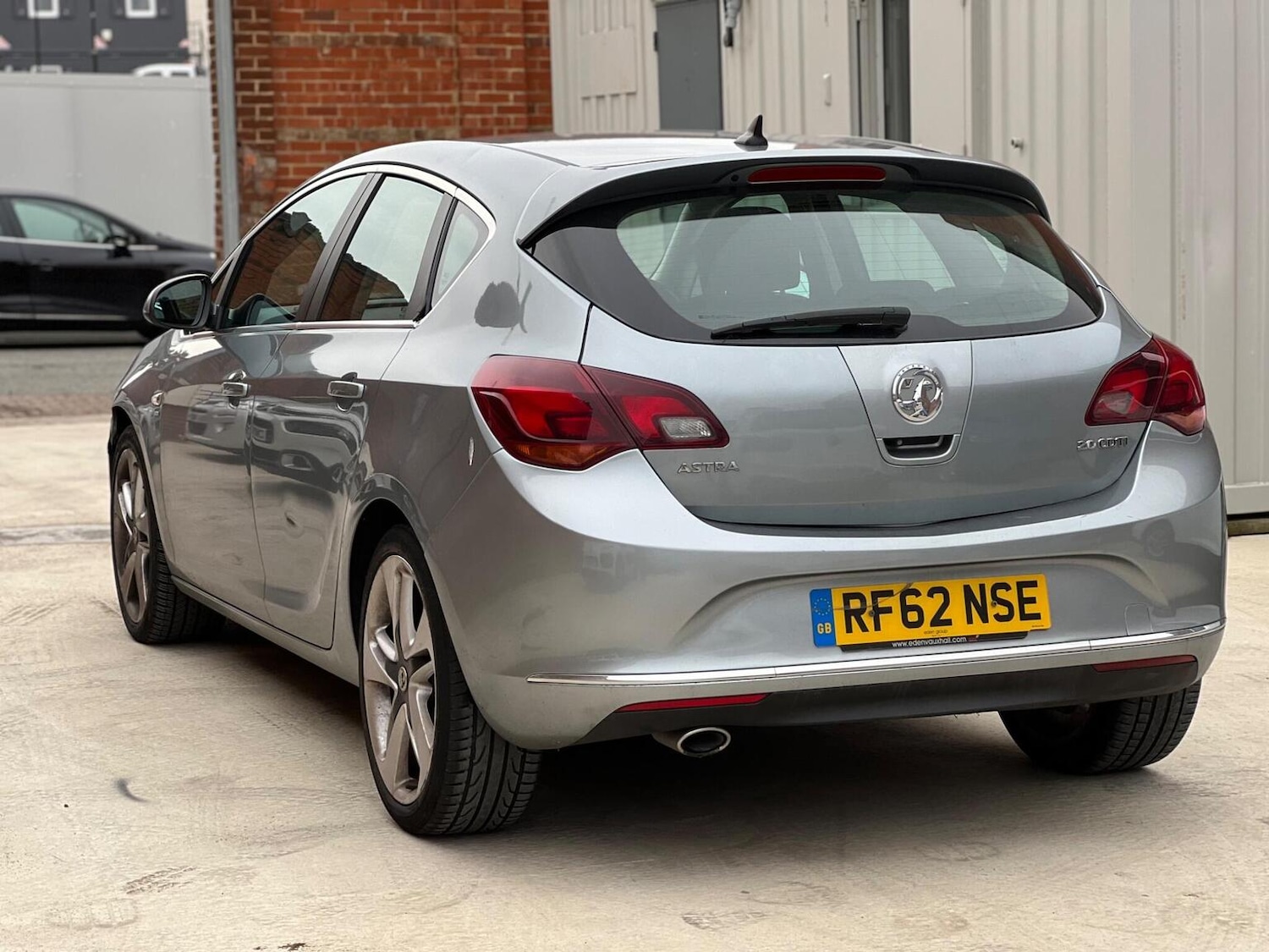 Used Vauxhall Astra 2013 for sale - 76369330: Photo 4