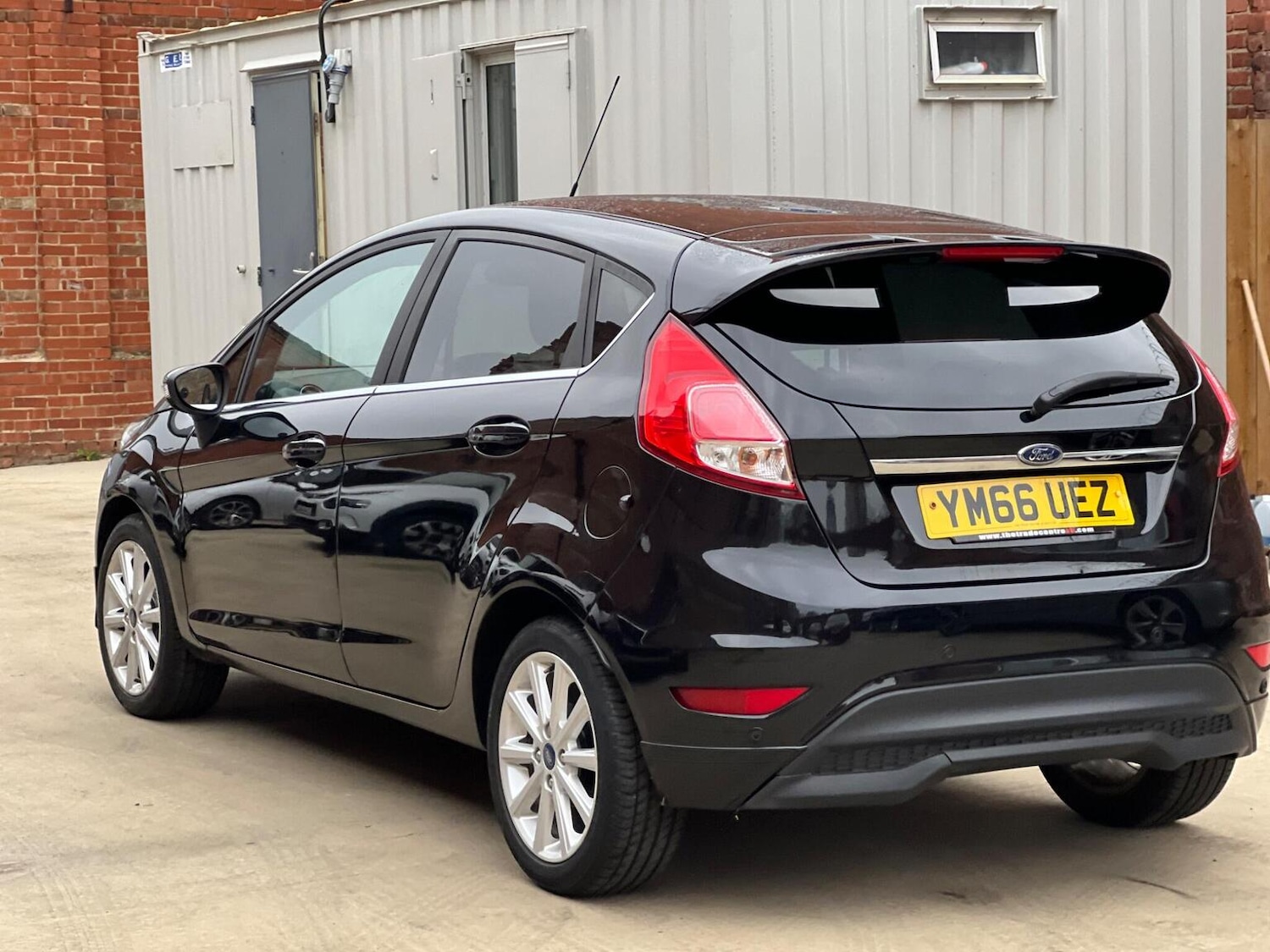 Used Ford Fiesta 2017 for sale - 76510969: Photo 10