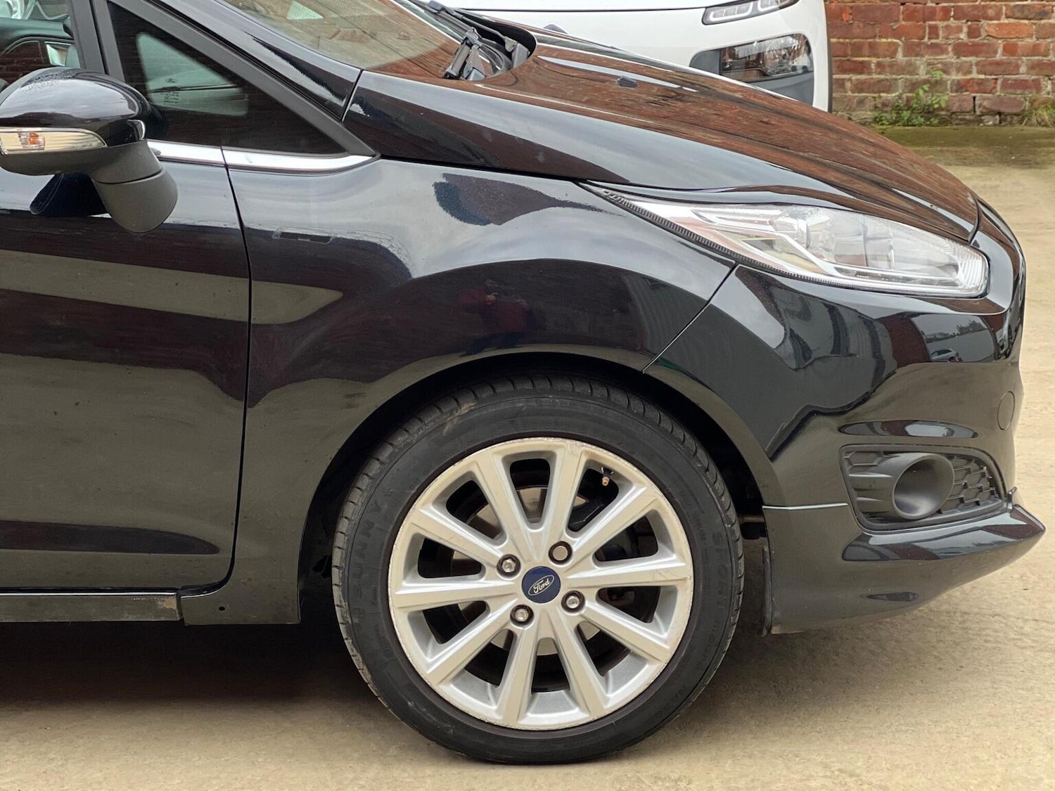 Used Ford Fiesta 2017 for sale - 76510969: Photo 8