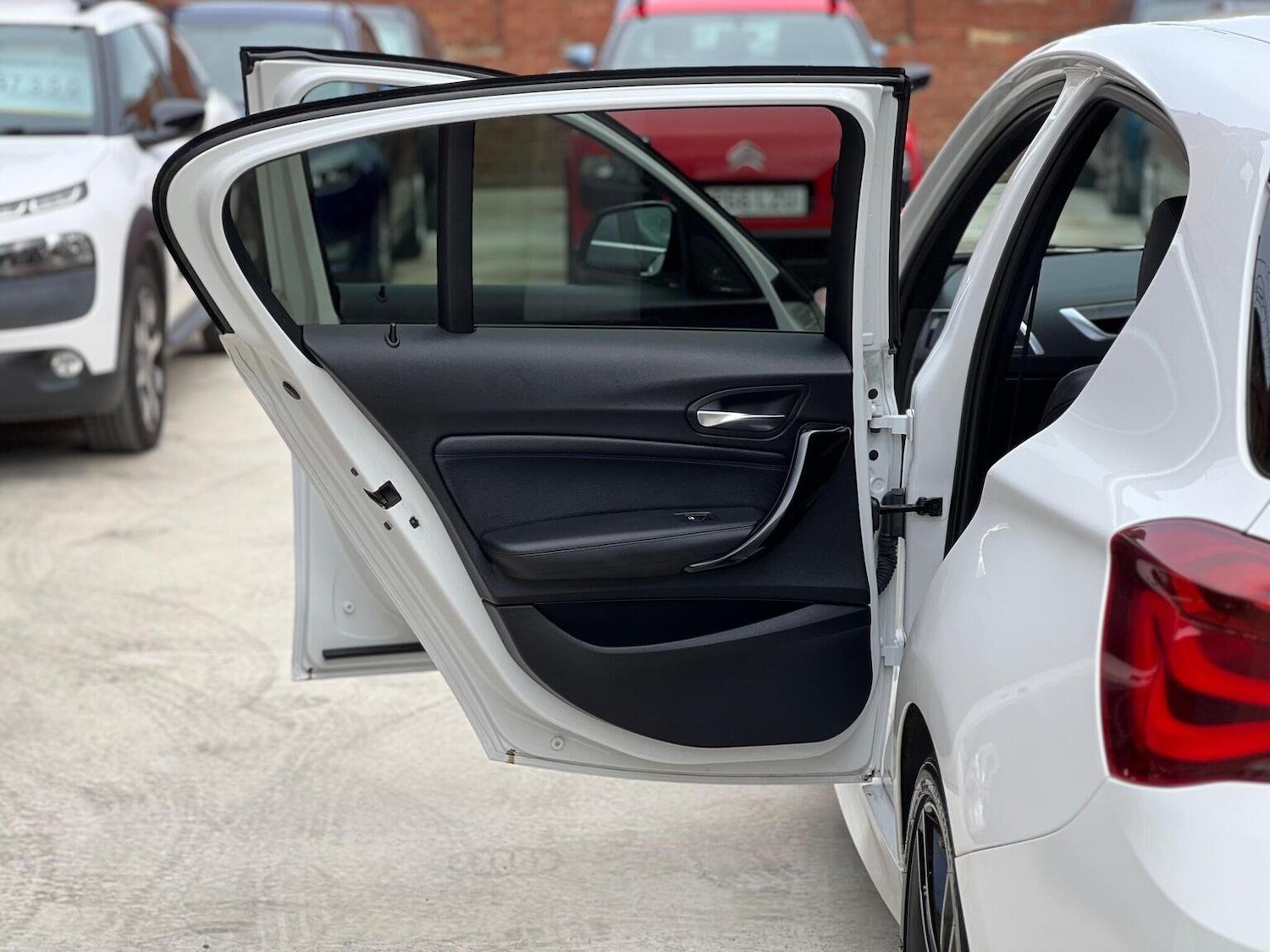 Used BMW 1 Series 2019 for sale - 76246101: Photo 14