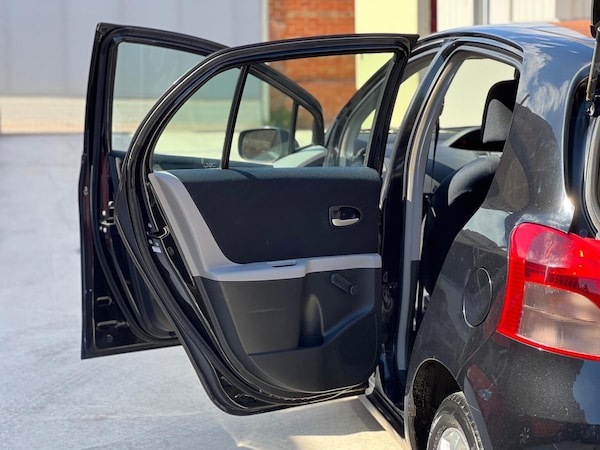 Used Toyota Yaris 2008 for sale - 75539017: Photo 17