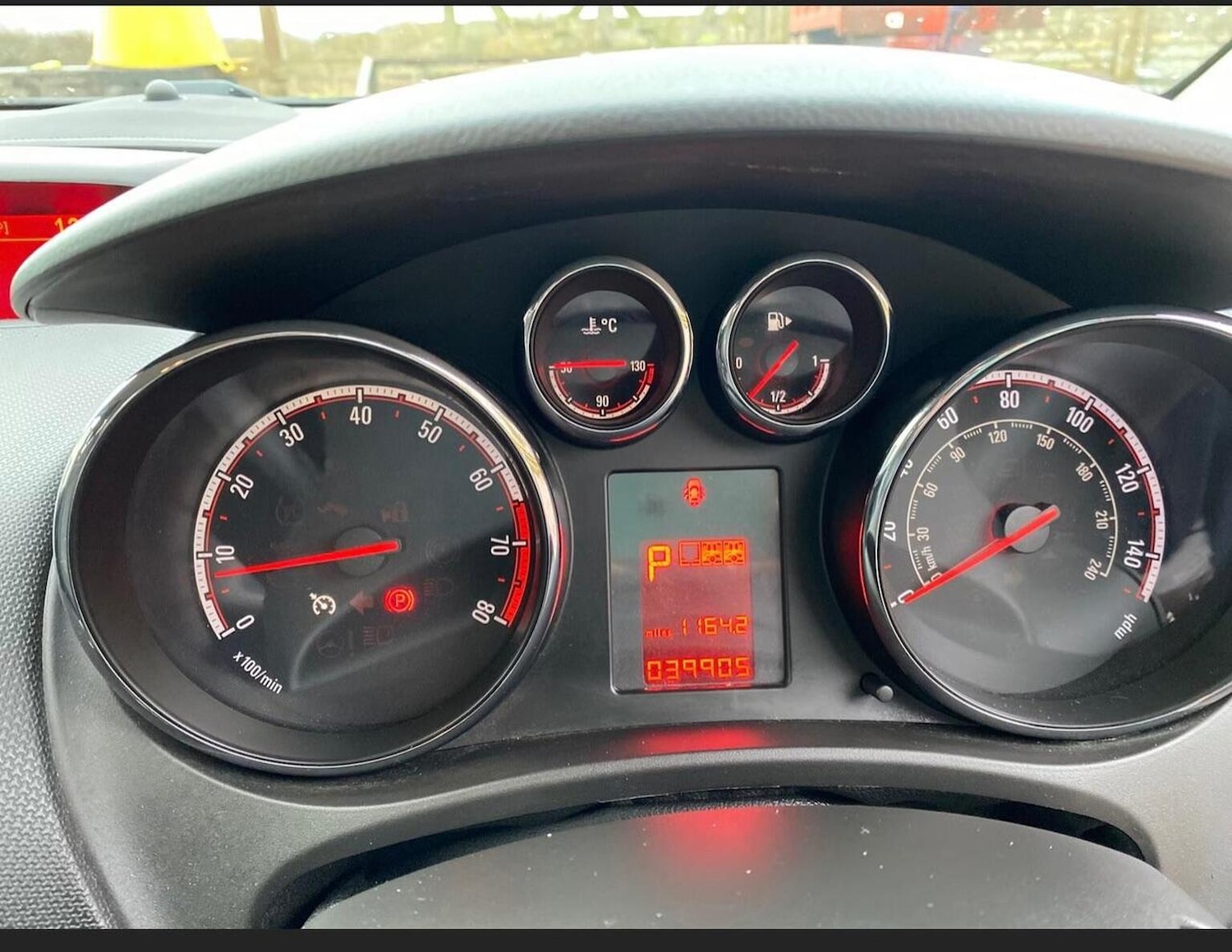 Used Vauxhall Meriva 2015 for sale - 76565160: Photo 8