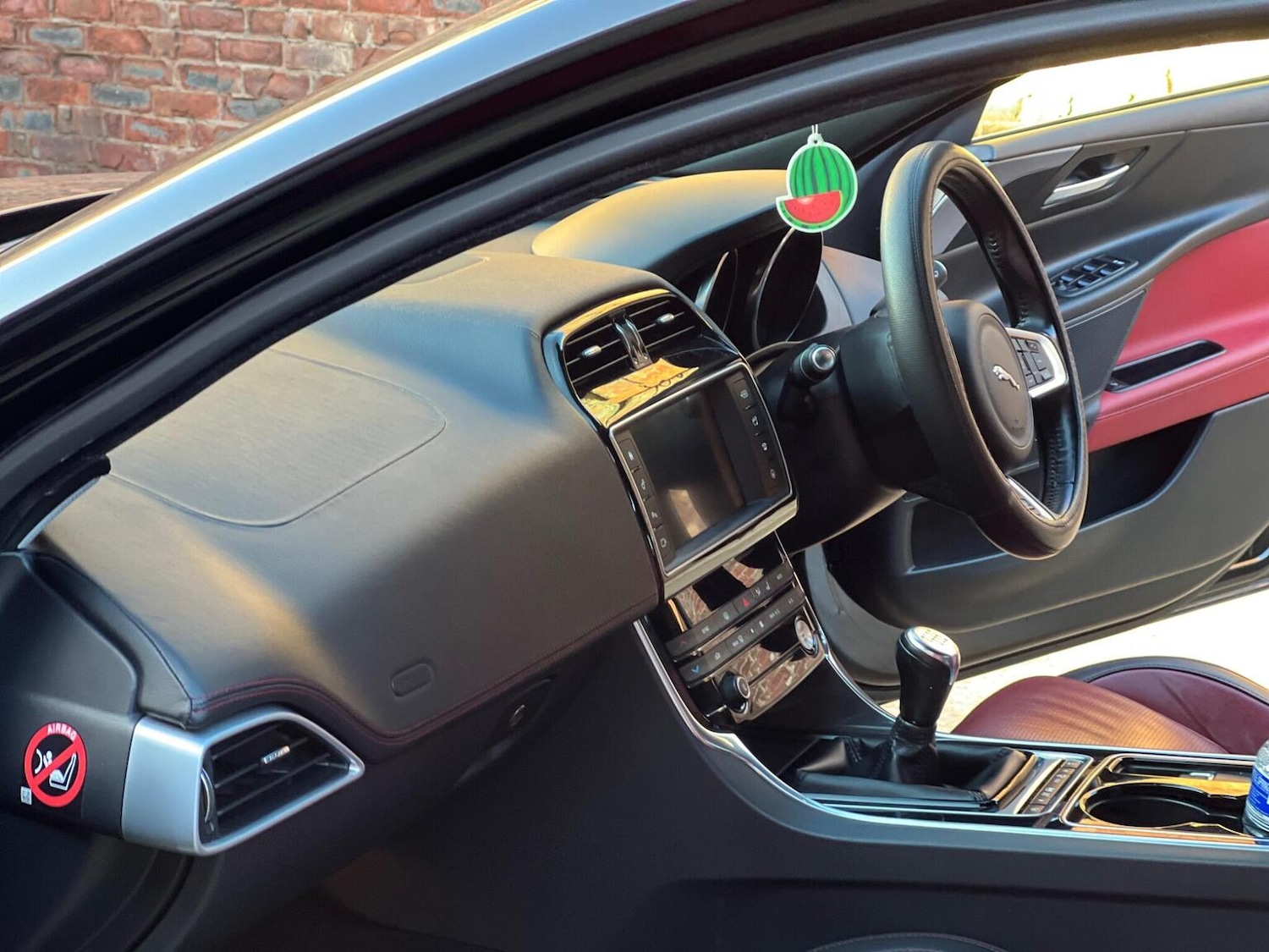 Used Jaguar XE 2016 for sale - 76605680: Photo 13