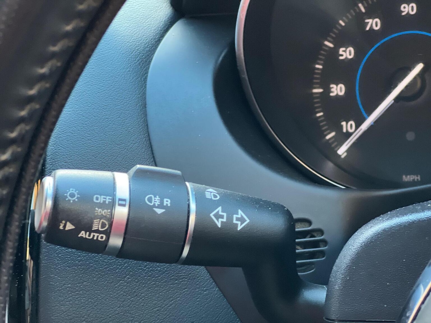 Used Jaguar XE 2016 for sale - 76605680: Photo 22