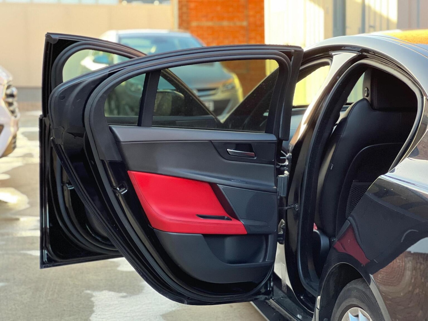 Used Jaguar XE 2016 for sale - 76605680: Photo 27