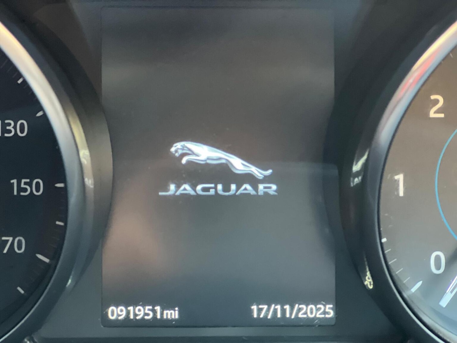 Used Jaguar XE 2016 for sale - 76605680: Photo 35