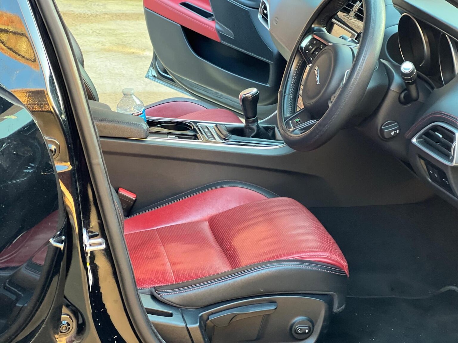 Used Jaguar XE 2016 for sale - 76605680: Photo 42