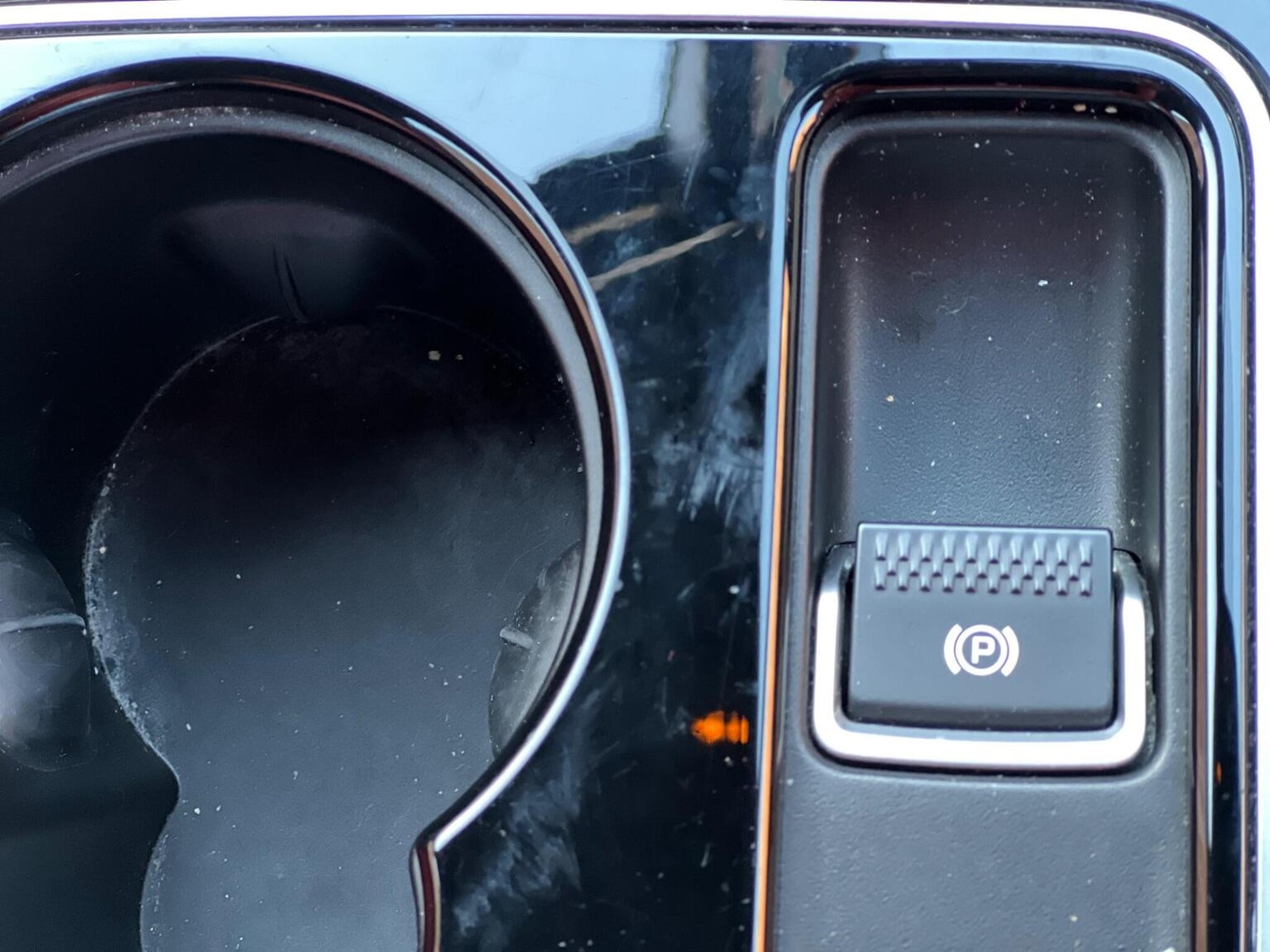 Used Jaguar XE 2016 for sale - 76605680: Photo 48