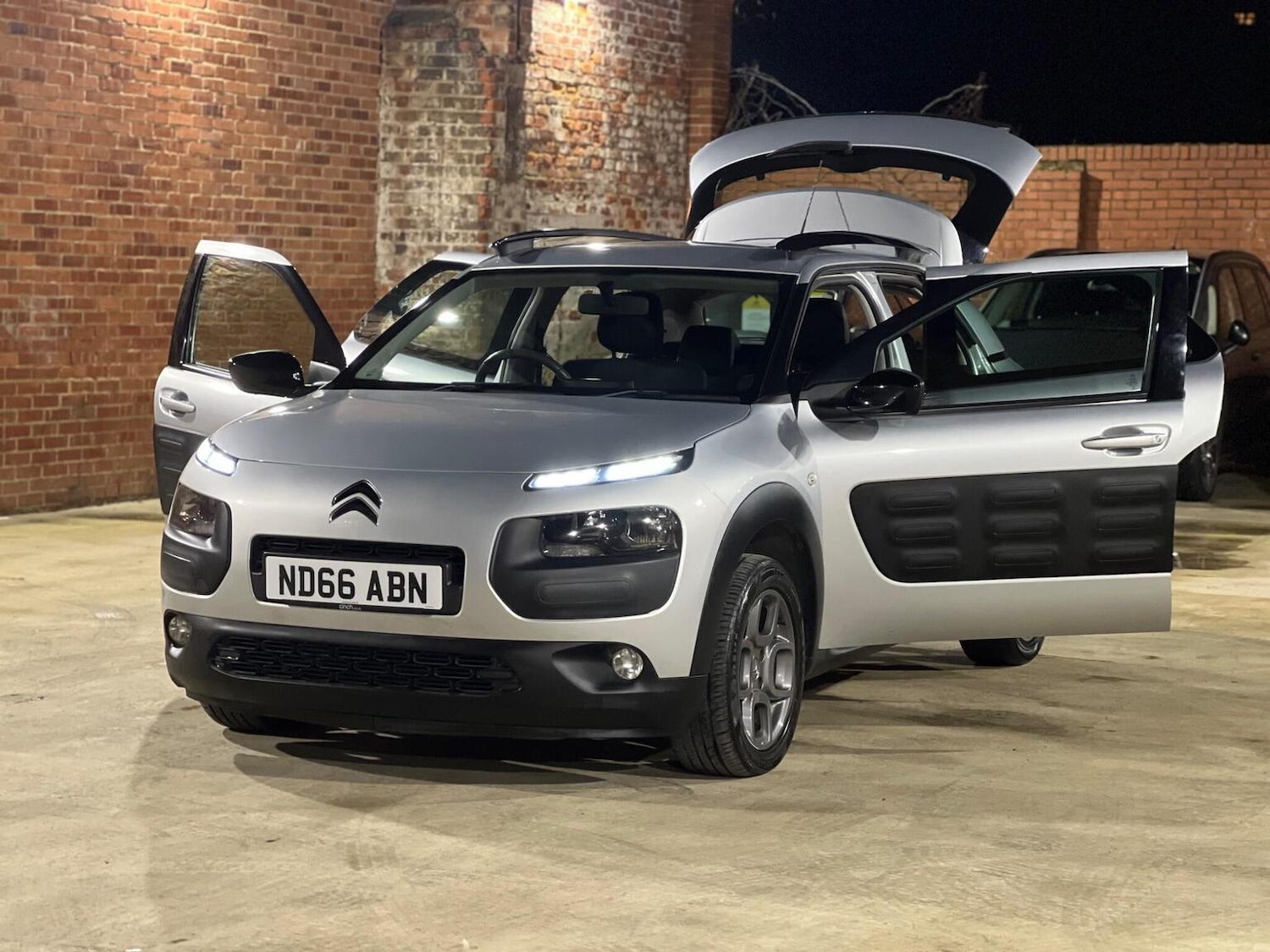 Used Citroen C4 Cactus 2016 for sale - 76605911: Photo 7