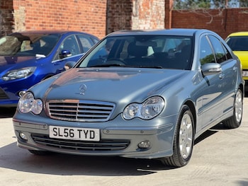 Used Mercedes-Benz C-Class 2006 for sale - 75337982: Photo