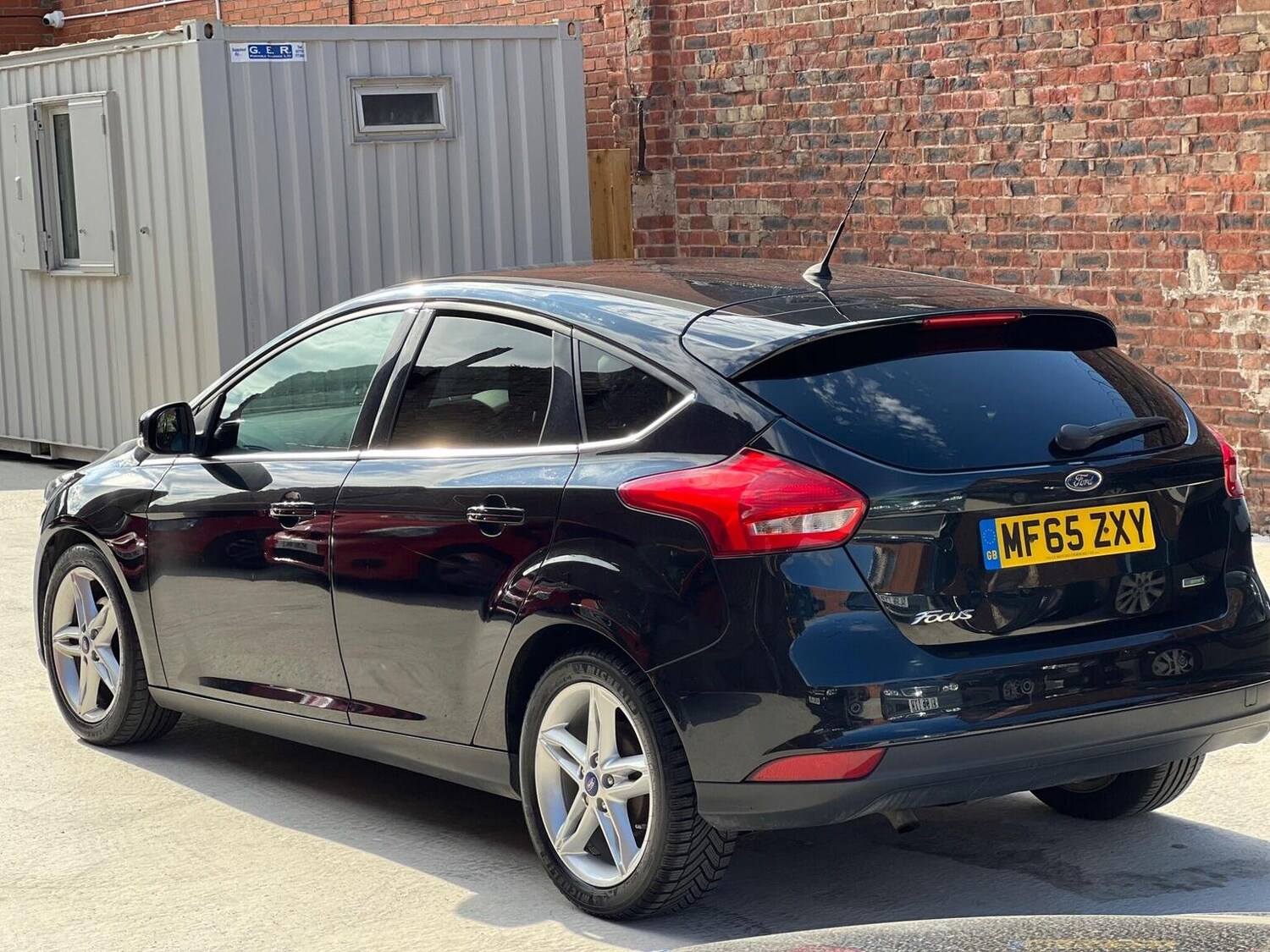 Used Ford Focus 2015 for sale - 76334813: Photo 10