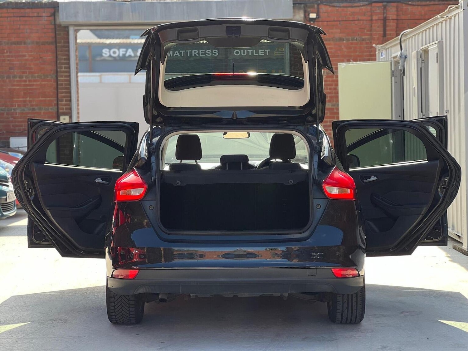 Used Ford Focus 2015 for sale - 76334813: Photo 17